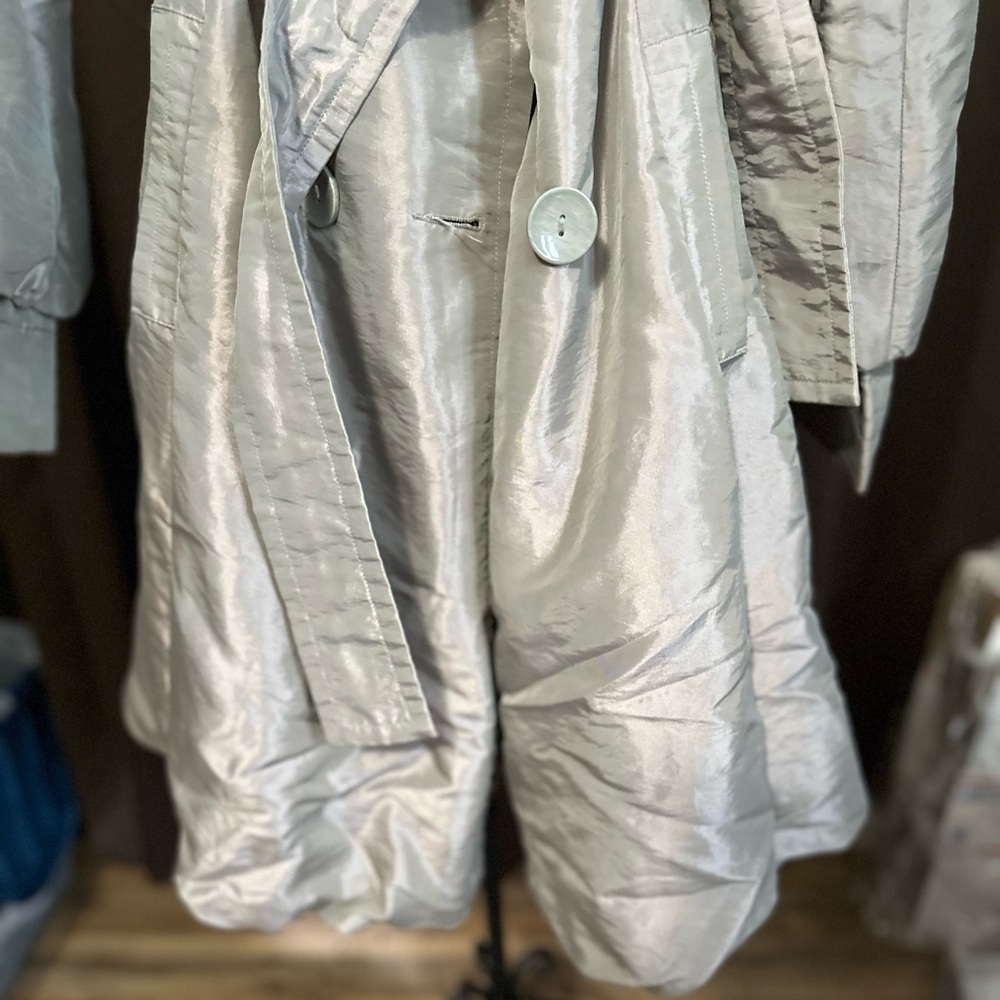 Coffee Shop NYC Metallic‎ Silver Trench Coat Double Breasted Puff Hem​ - Picture 4 of 6